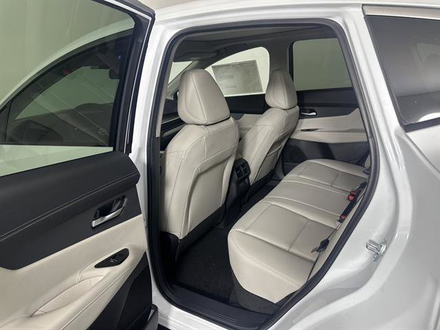 New 2025 Nissan Murano SL image 17