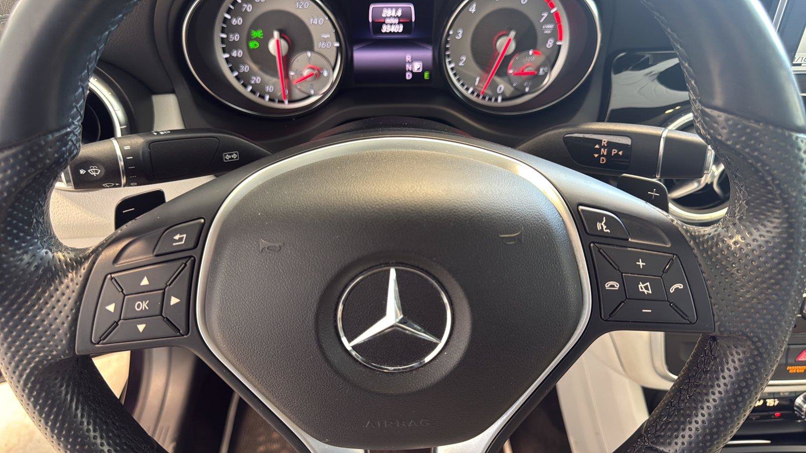 Used 2014 Mercedes-Benz CLA 250 image 28