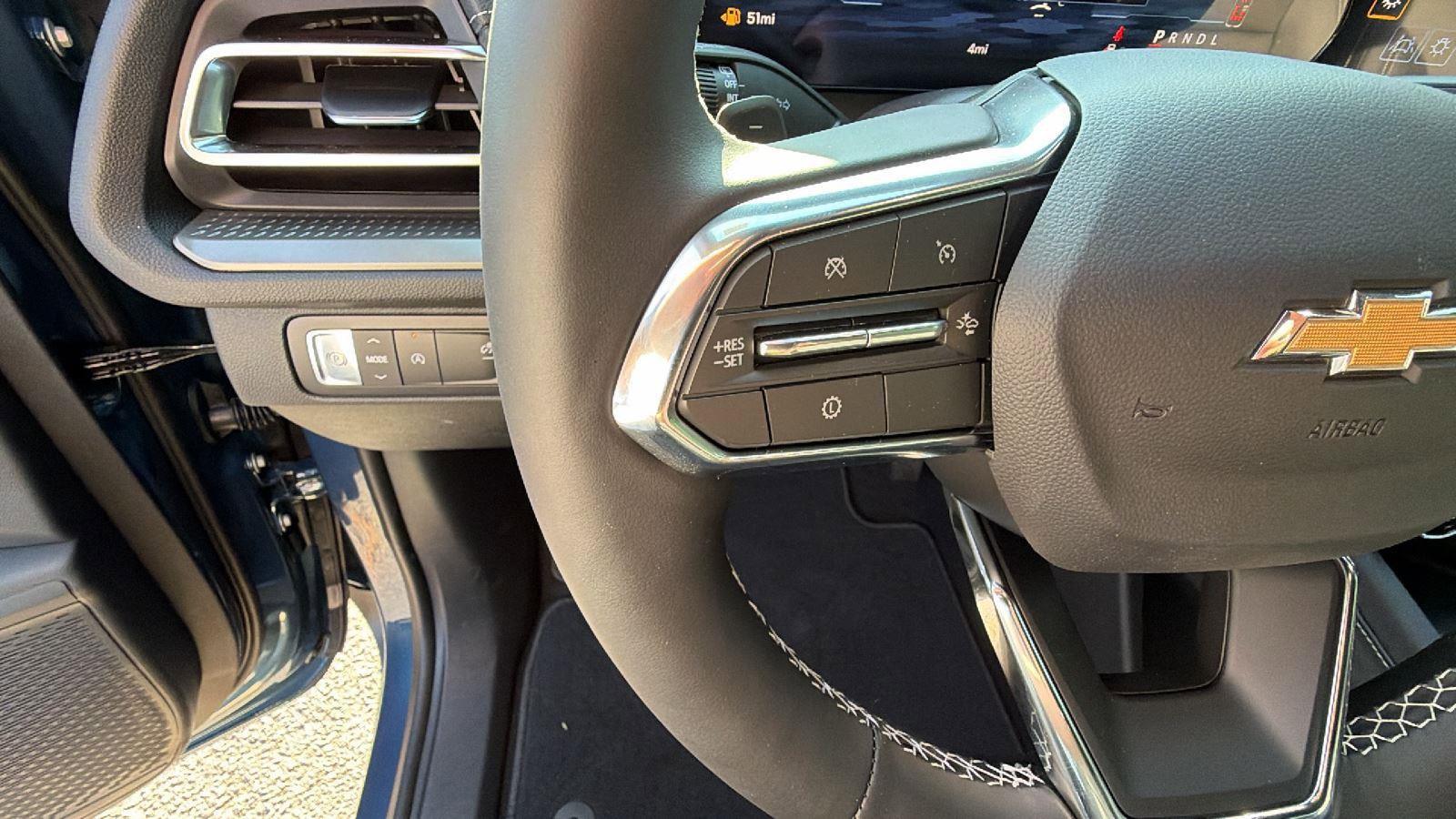 New 2026 Chevrolet Traverse LT FWD image 22