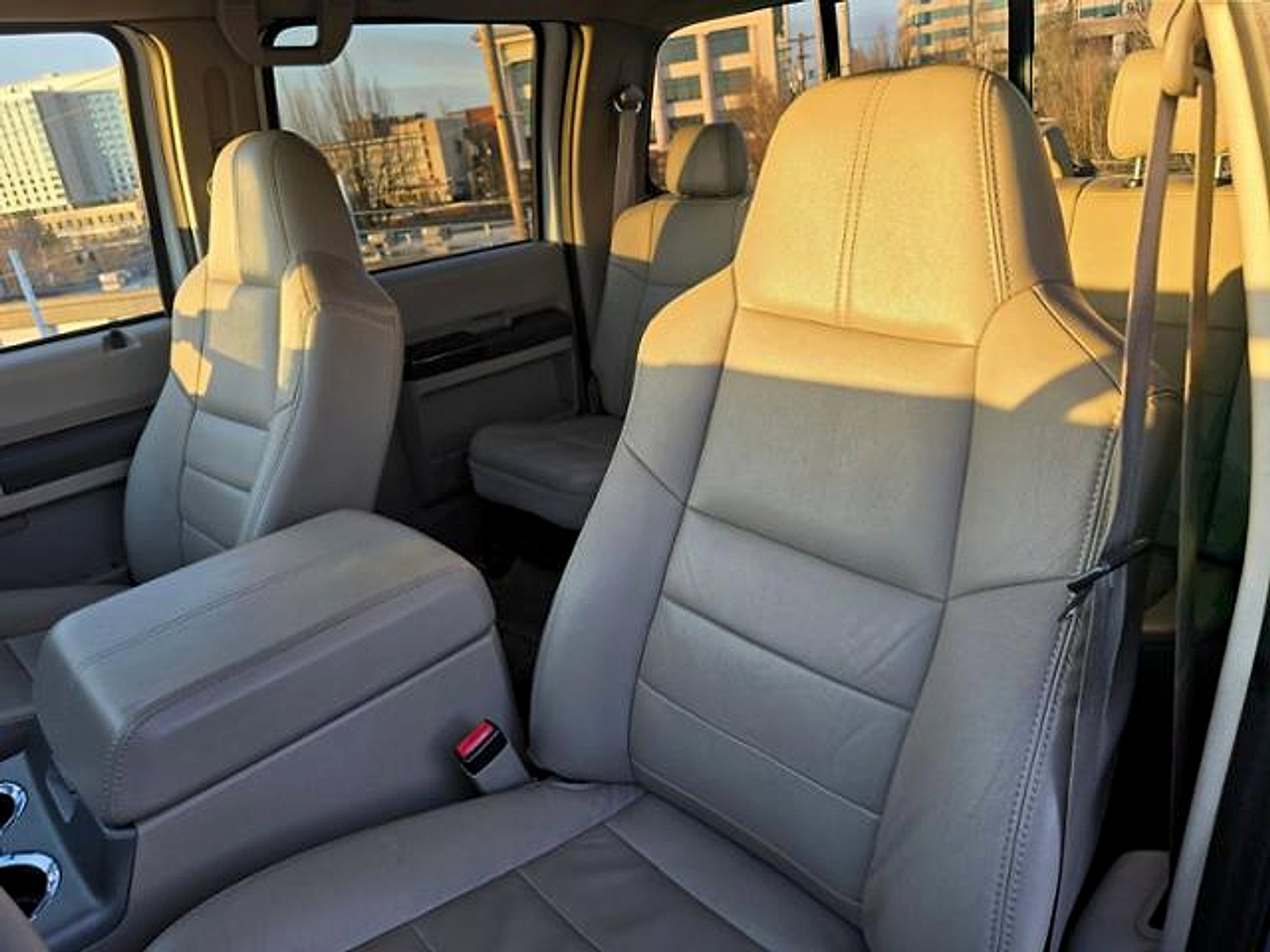 Used 2008 Ford F350 2WD Crew Cab Super Duty image 21