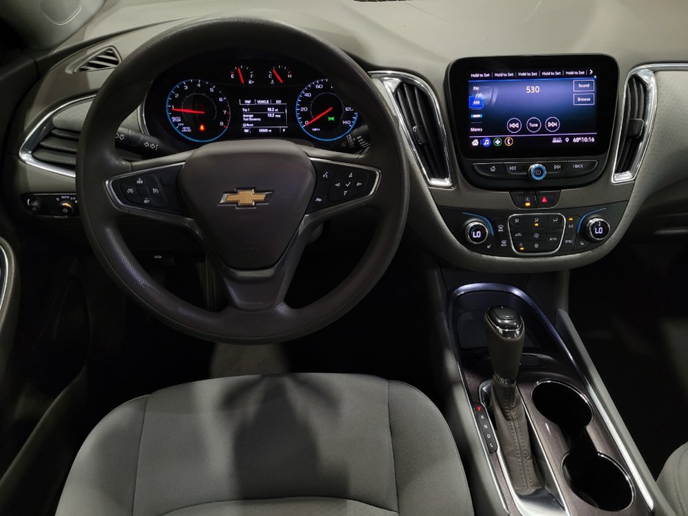 Used 2020 Chevrolet Malibu LT FWD image 22