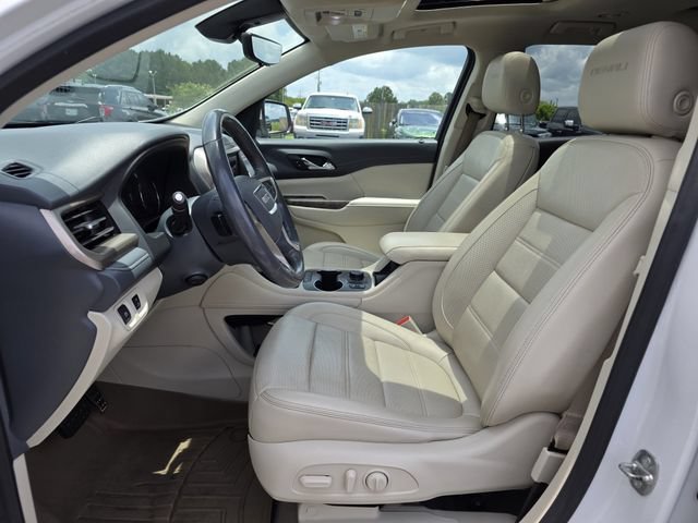 Used 2020 GMC Acadia Denali w/ Trailering Package FWD image 13