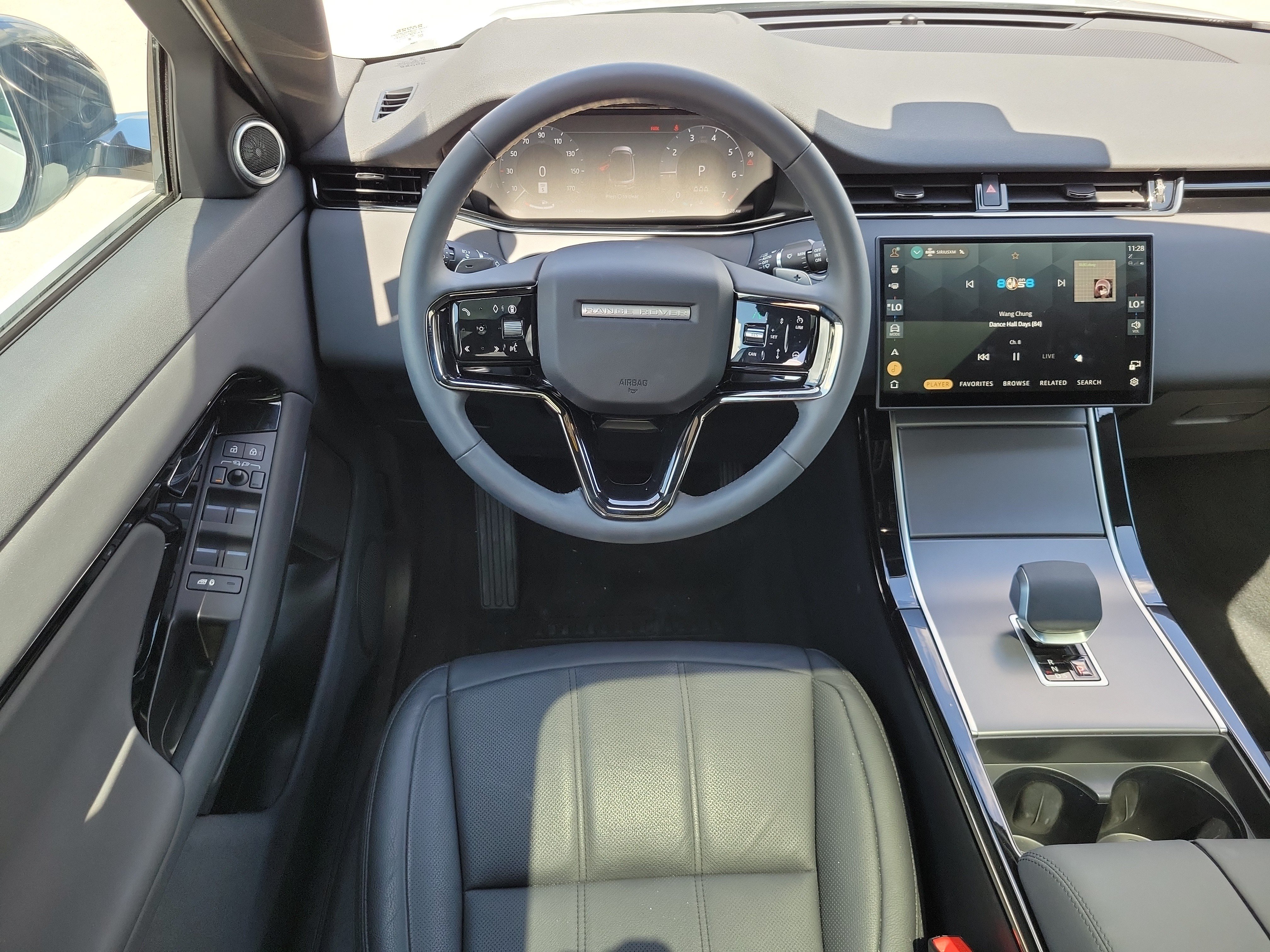 Used 2026 Land Rover Range Rover Evoque S AWD/4WD image 21