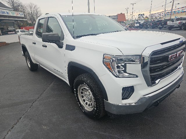 Used 2020 GMC Sierra 1500 4x4 Double Cab w/ Fleet Convenience Package image 2