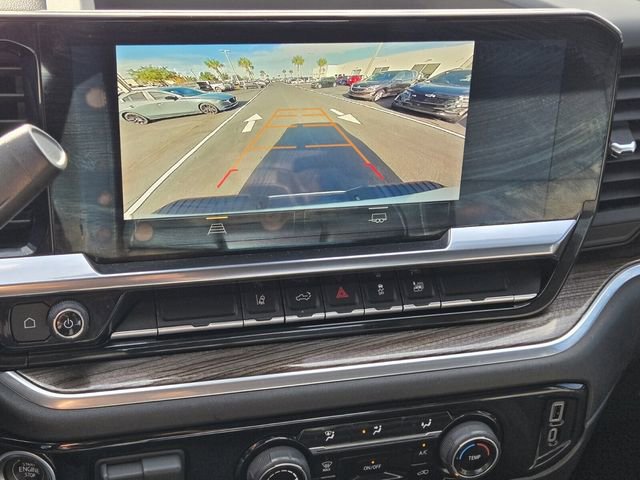 Used 2024 Chevrolet Silverado 3500 LT image 23