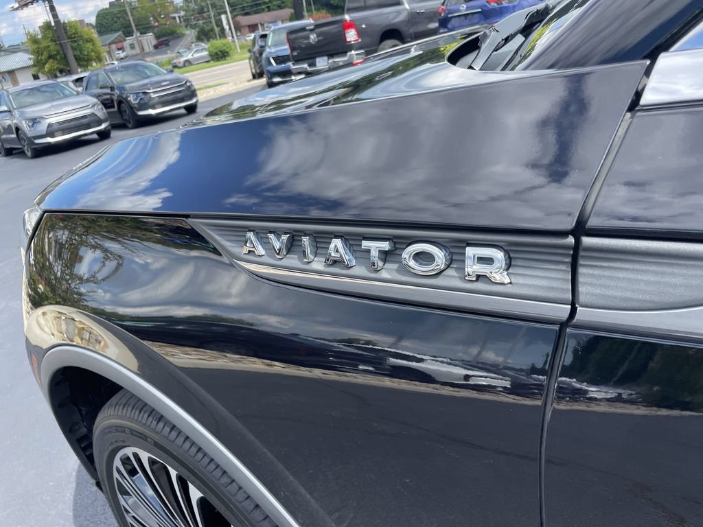 Used 2020 Lincoln Aviator Reserve w/ Equipment Group 202A AWD/4WD image 8