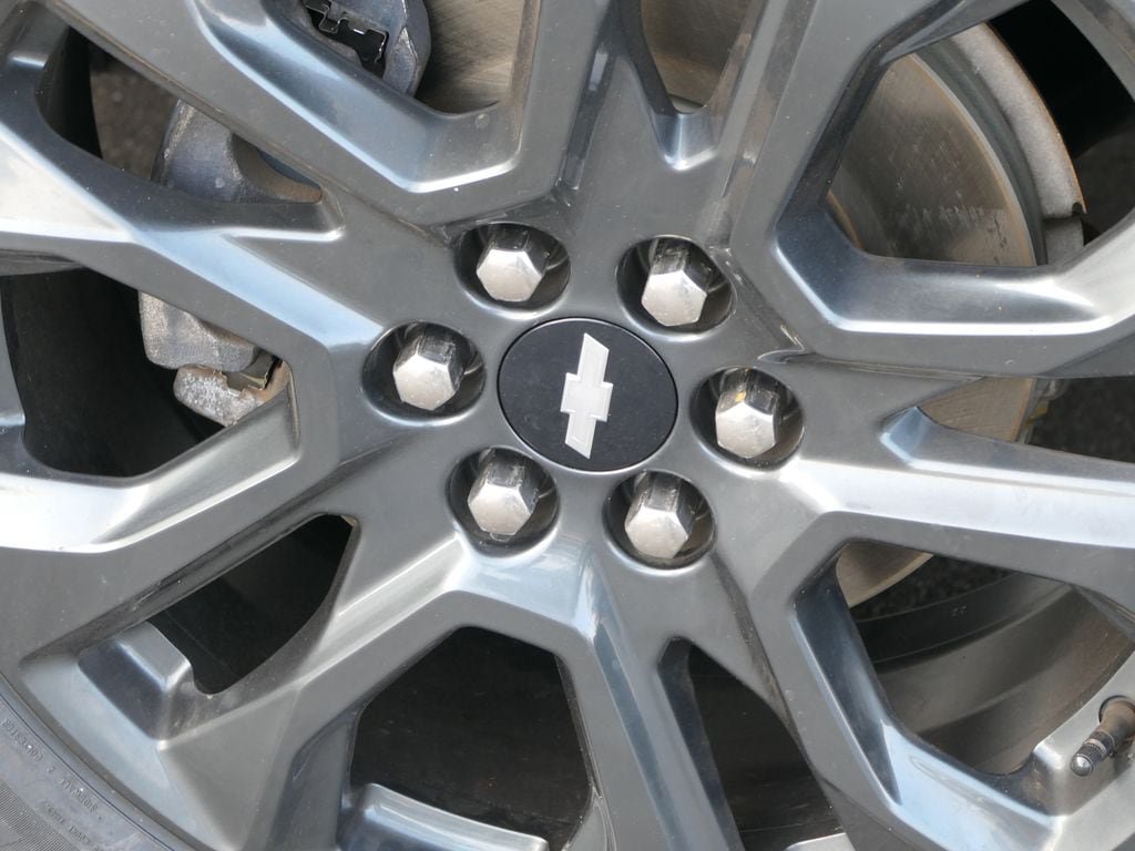 Used 2020 Chevrolet Traverse RS FWD image 12