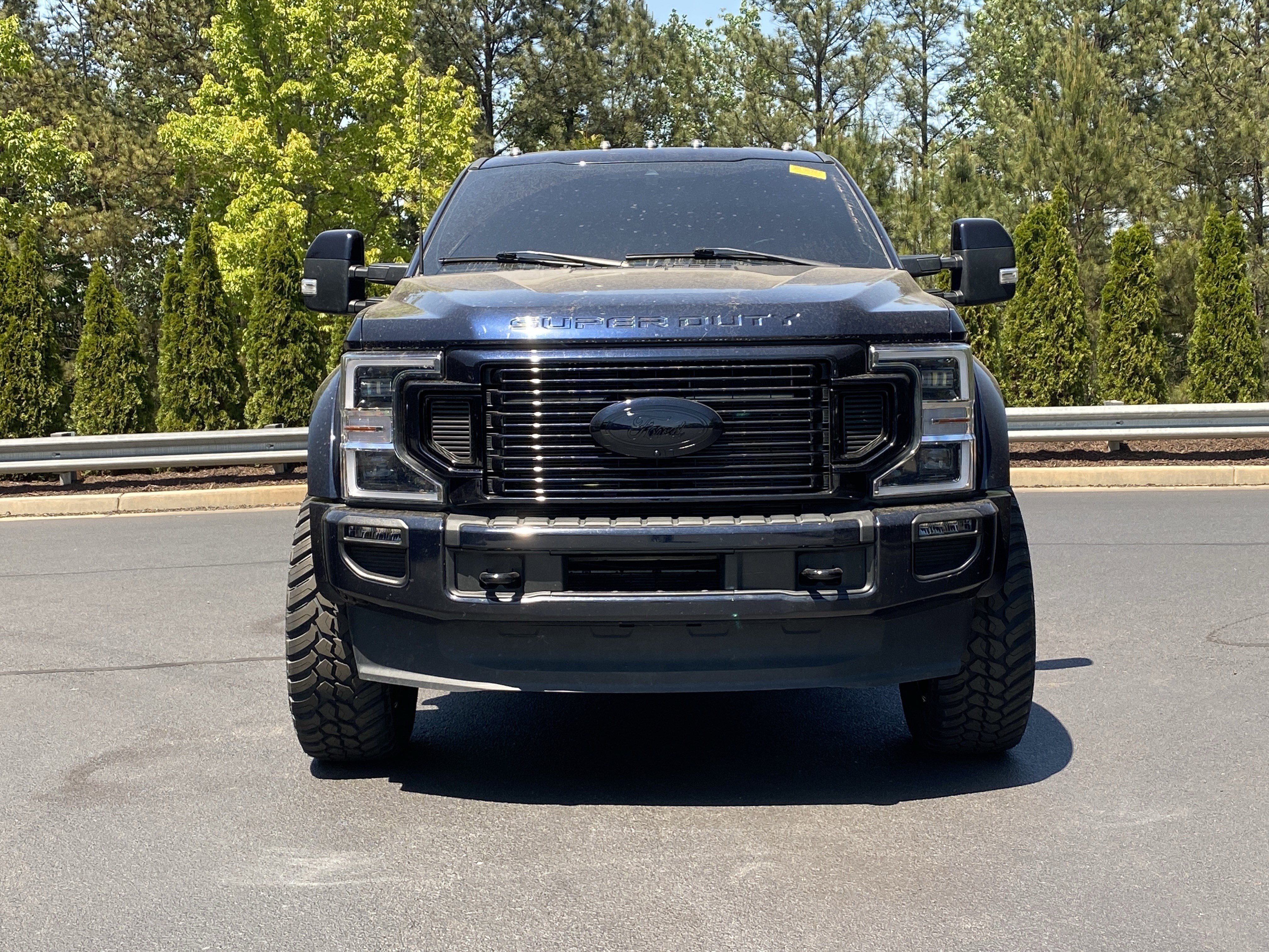 Used 2022 Ford F450 Platinum w/ FX4 Off-Road Package AWD/4WD image 12