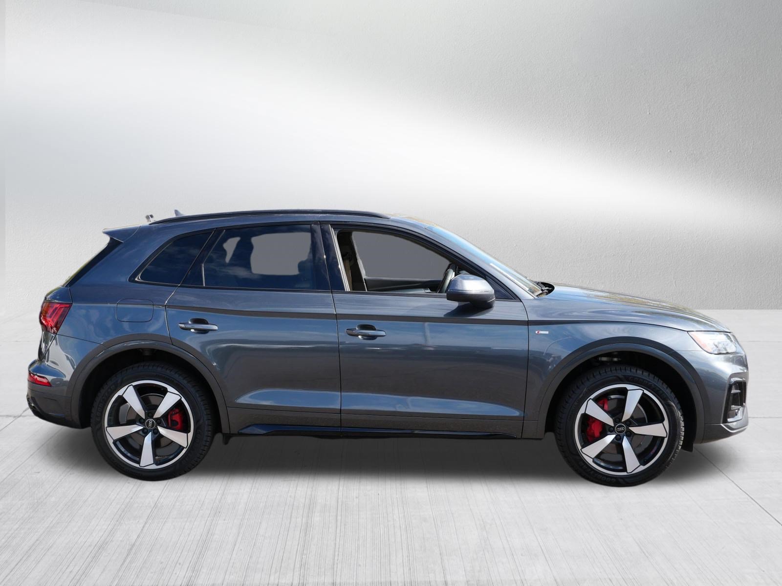 Used 2024 Audi Q5 2.0T Premium Plus AWD/4WD image 8