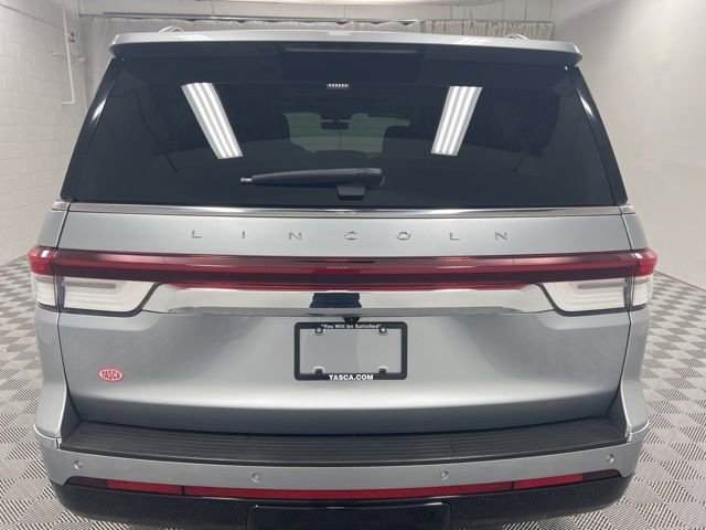 Certified 2023 Lincoln Navigator L Reserve AWD/4WD image 7