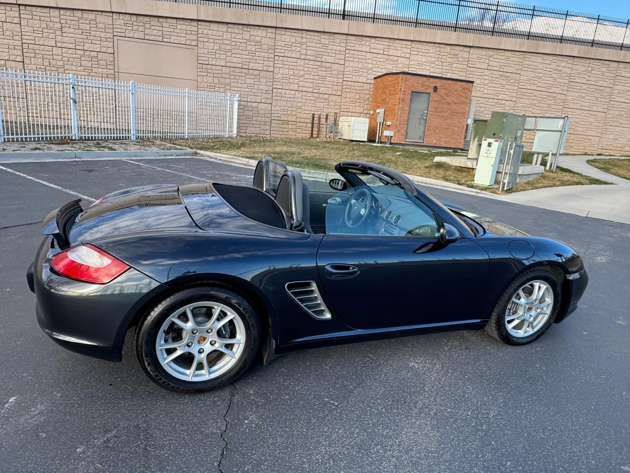 Used 2005 Porsche Boxster image 15