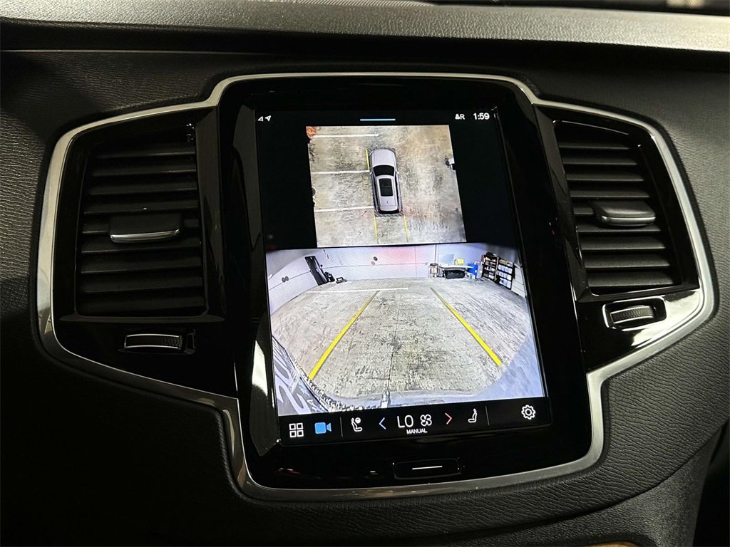 Used 2024 Volvo XC90 T8 Plus w/ Protection Package Premier image 19