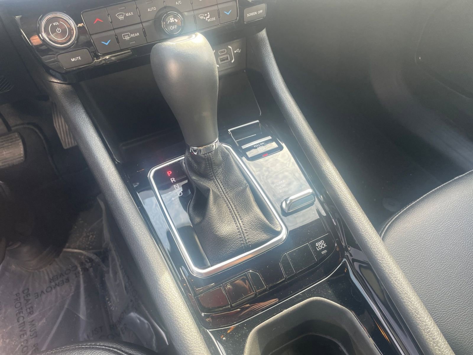 Used 2025 Jeep Compass Limited AWD/4WD image 41