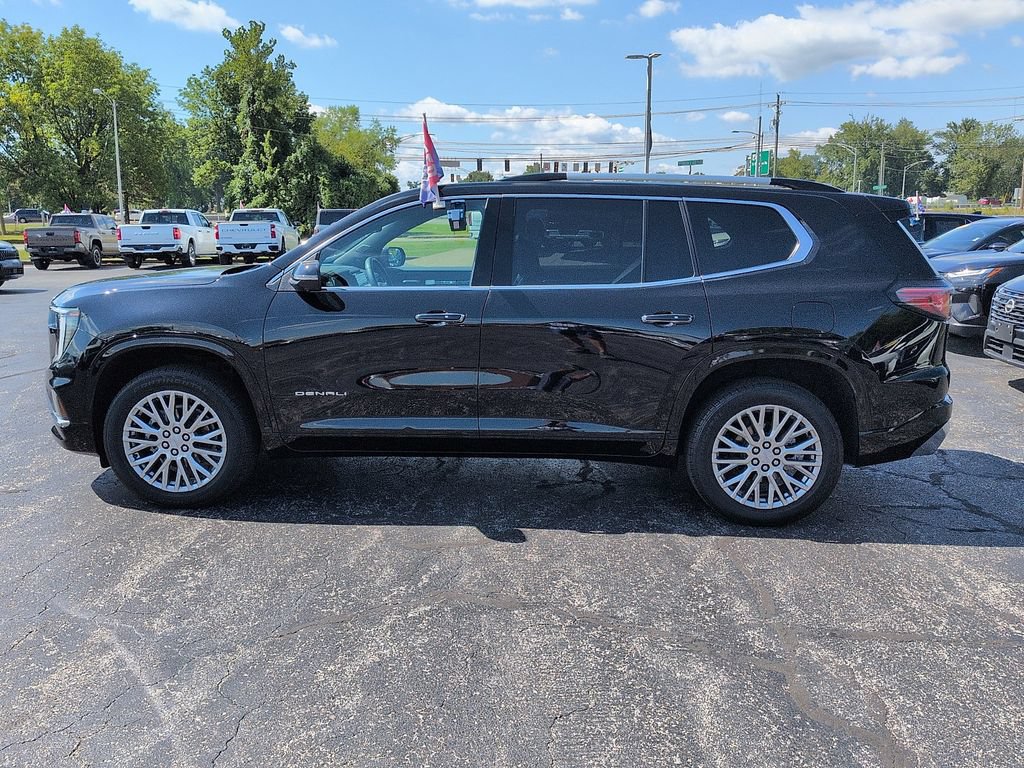 Used 2024 GMC Acadia Denali AWD/4WD image 4
