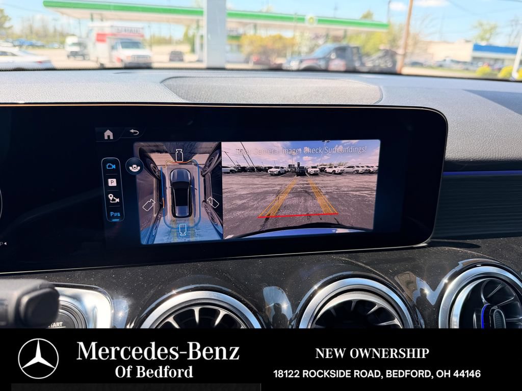 New 2026 Mercedes-Benz GLB 250 4MATIC image 16