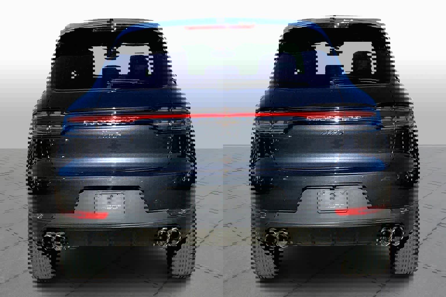 Used 2021 Porsche Macan S image 4