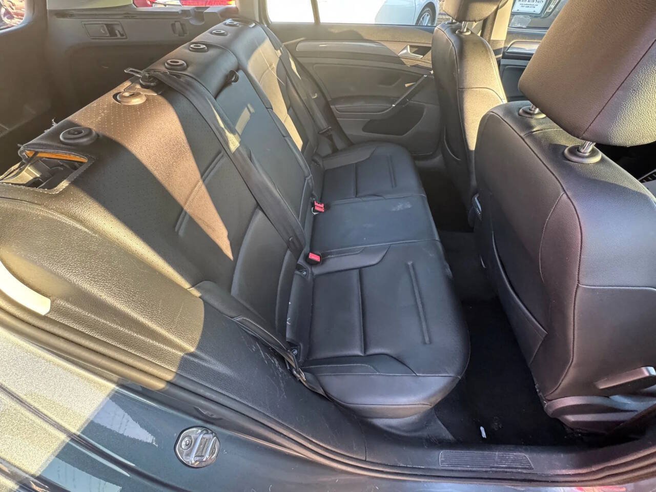 Used 2019 Volkswagen Golf Alltrack SE AWD/4WD image 18