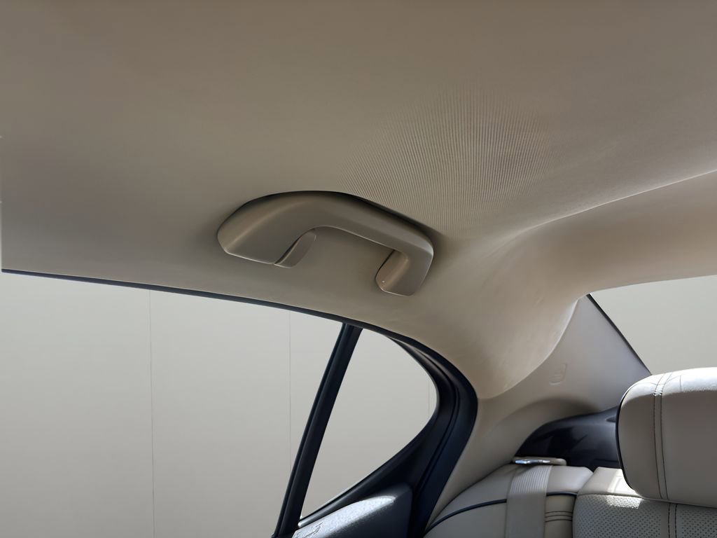 Used 2018 Acura TLX V6 w/ Technology Package image 26