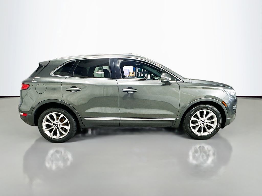 Used 2017 Lincoln MKC Select w/ Select Plus Package FWD image 9