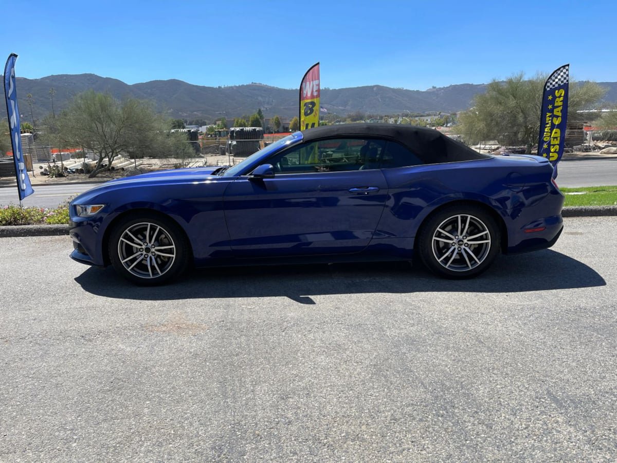 Used 2016 Ford Mustang Premium RWD image 8