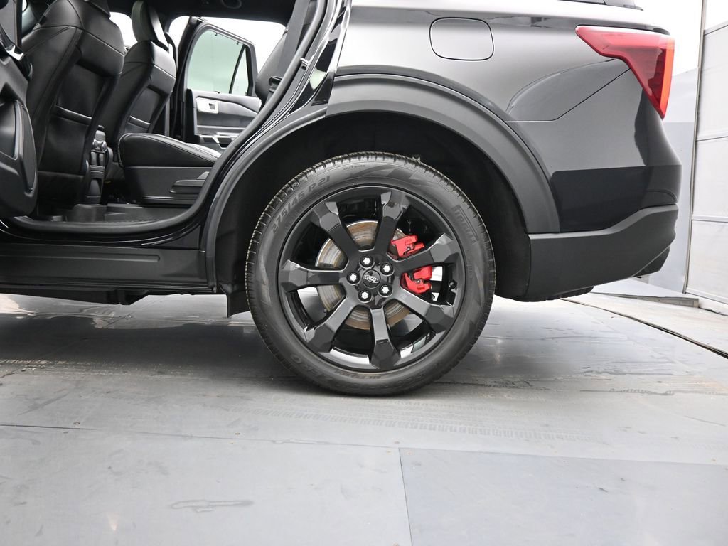 Certified 2023 Ford Explorer ST w/ Equipment Group 401A image 25