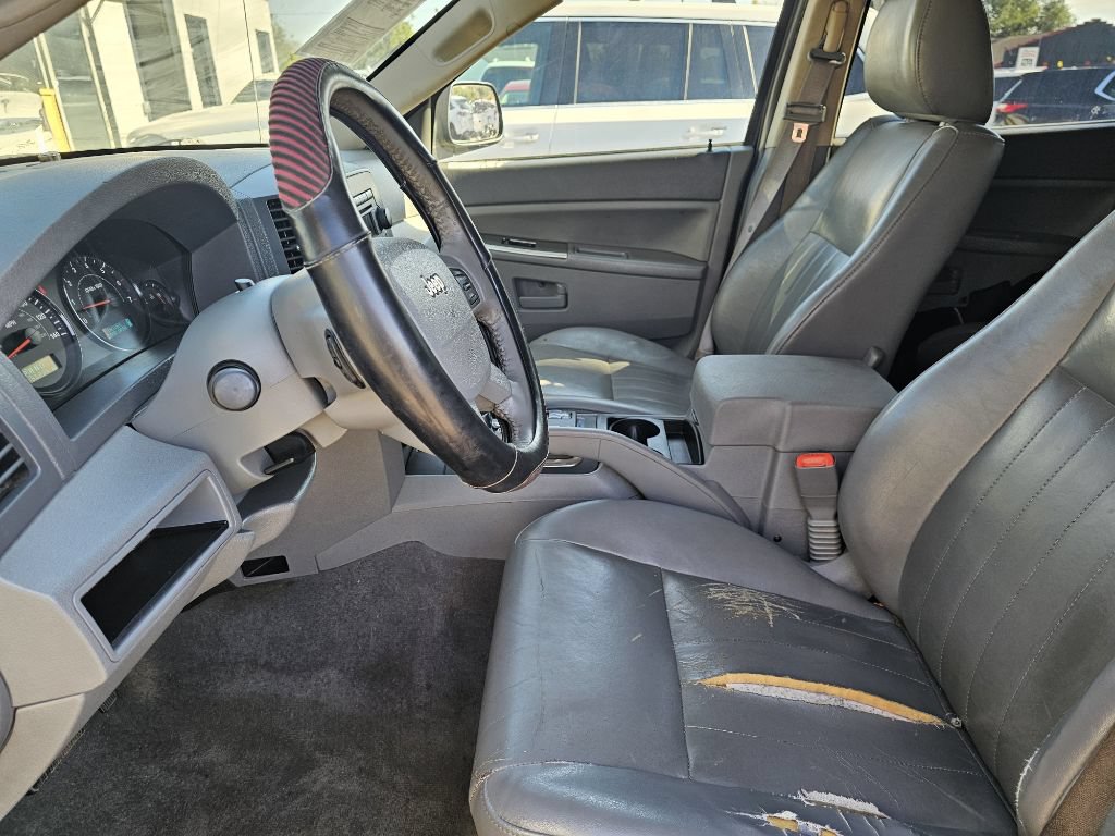 Used 2006 Jeep Grand Cherokee Laredo AWD/4WD image 7