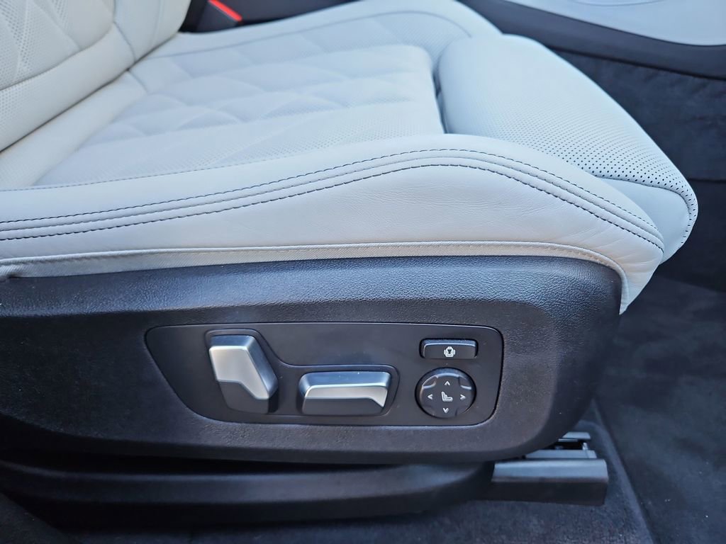 Used 2024 BMW X5 sDrive40i w/ Parking Assistance Package image 28