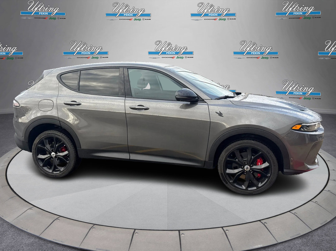 Used 2023 Dodge Hornet GT Plus w/ Track Pack image 2