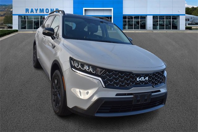 Certified 2023 Kia Sorento S w/ Panoramic Sunroof Package image 9