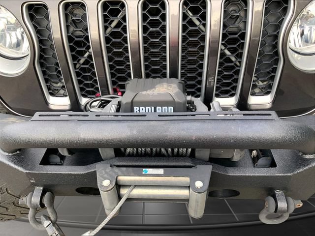 Used 2021 Jeep Gladiator Overland w/ Safety Group AWD/4WD image 5