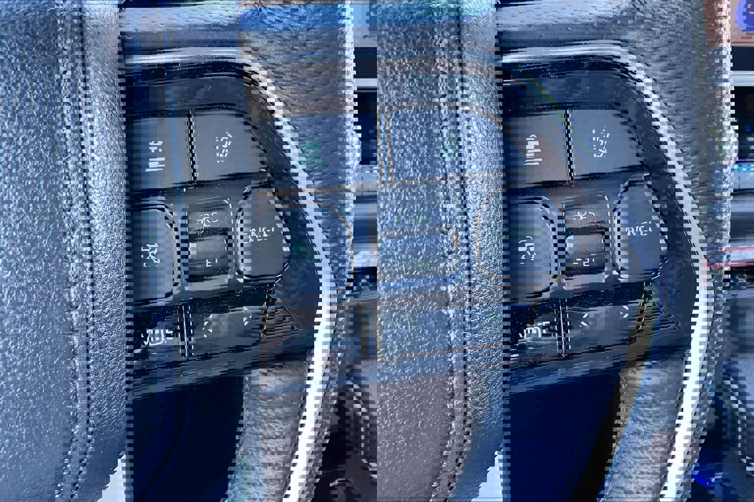 Used 2025 Toyota Sequoia Platinum w/ Tow Technology Package image 22