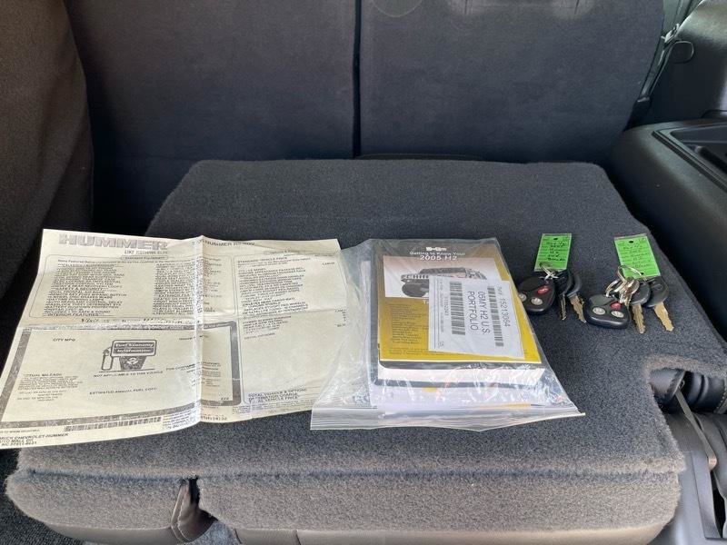 Used 2005 HUMMER H2 w/ Preferred Equipment Group AWD/4WD image 71