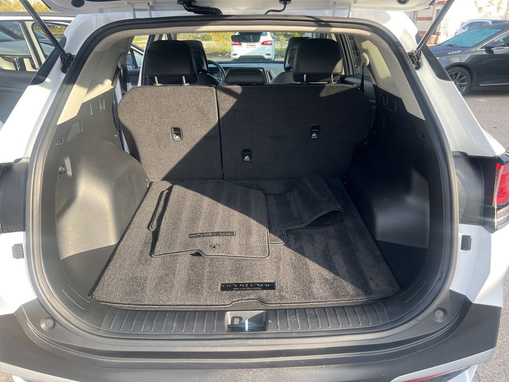 Certified 2025 Kia Sportage EX image 11