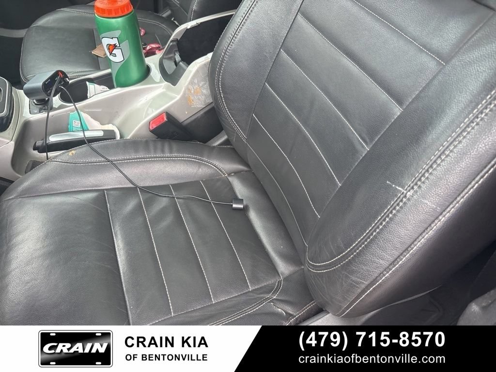 Used 2013 Ford Escape SEL AWD/4WD image 25