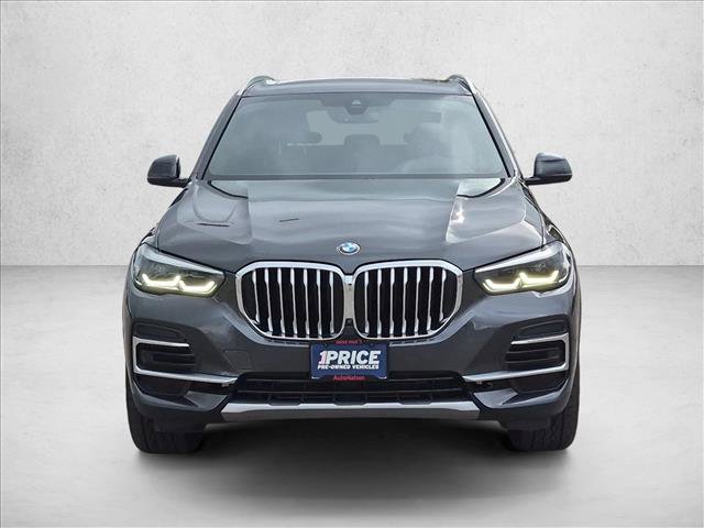 Used 2023 BMW X5 xDrive40i w/ Premium Package AWD/4WD image 2