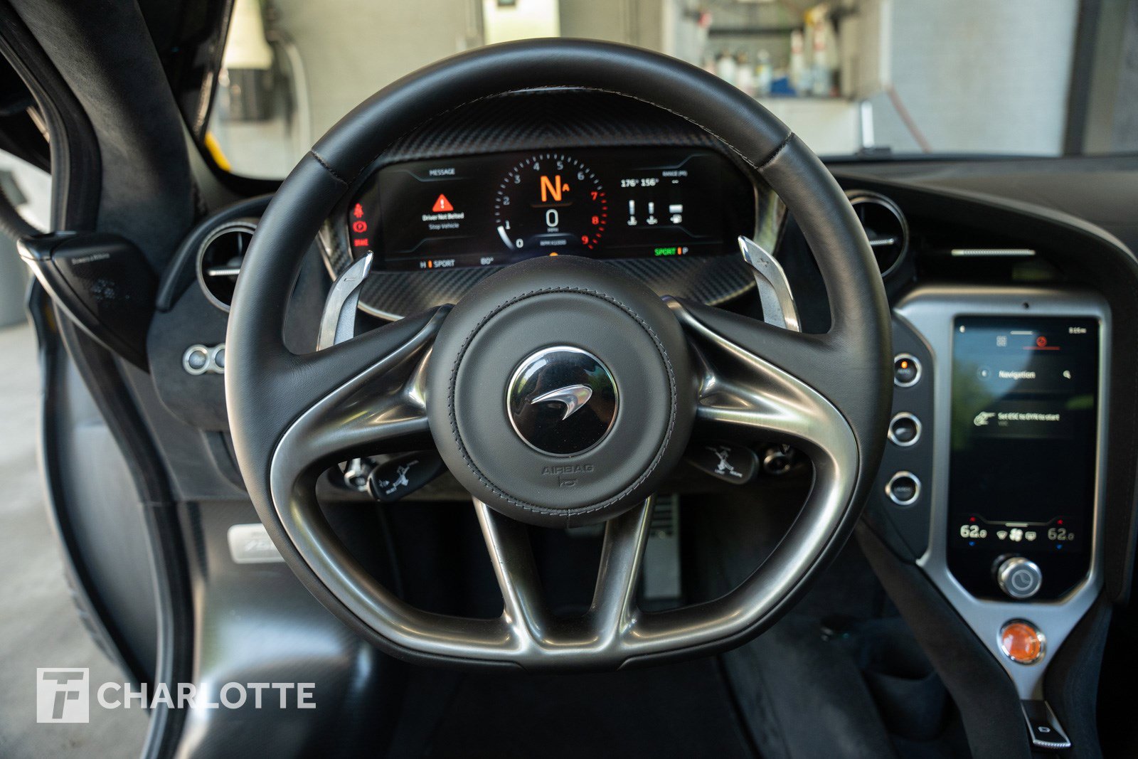 Used 2025 McLaren 750S RWD image 23
