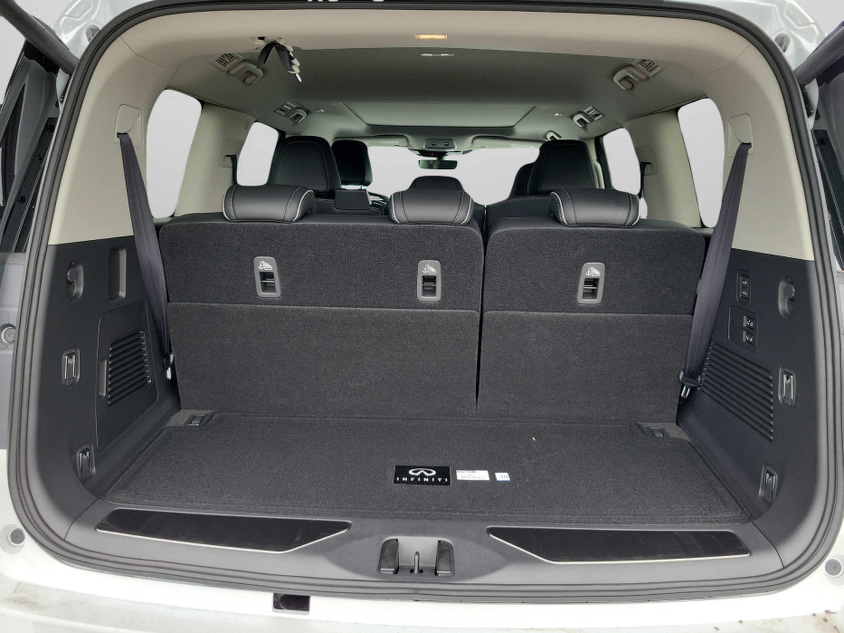 New 2027 INFINITI QX80 Luxe w/ Cargo Package AWD/4WD image 5