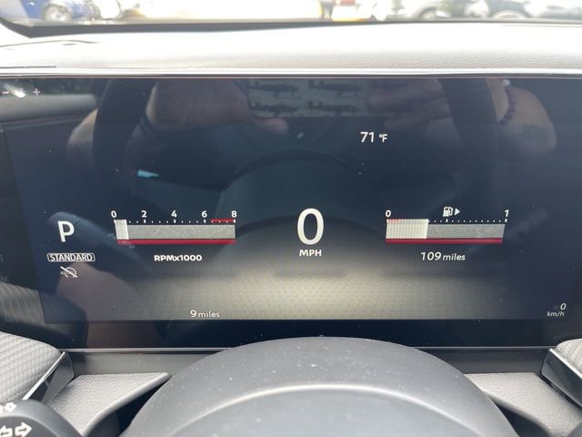 New 2025 Nissan Kicks SR image 29