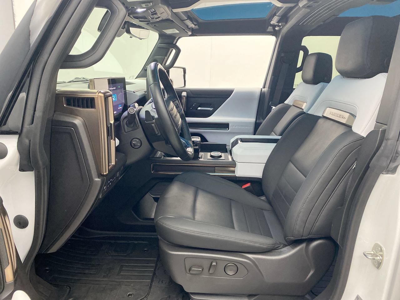 Used 2023 GMC Hummer EV Edition 1 AWD/4WD image 14