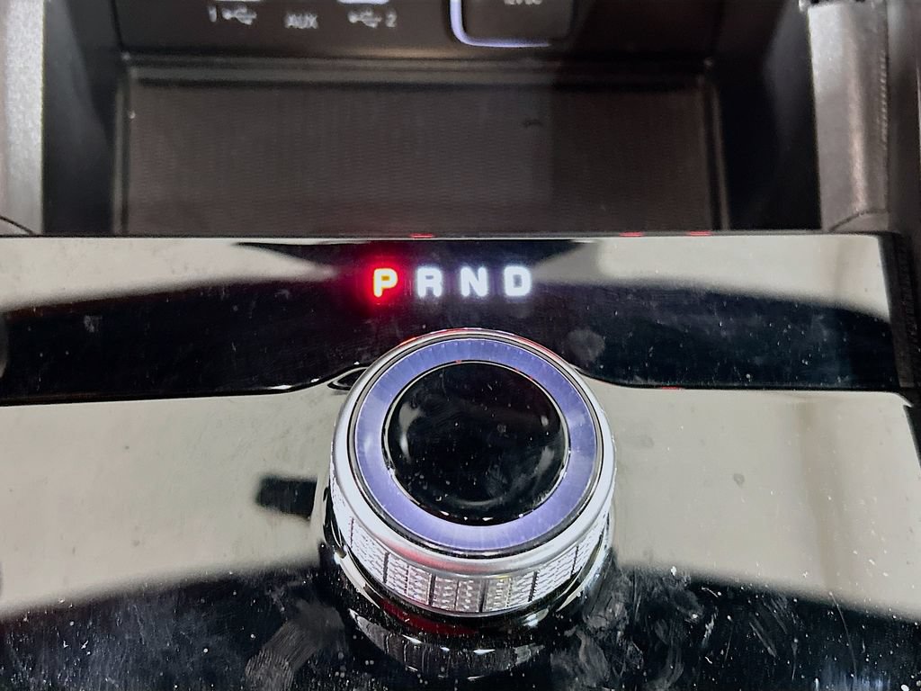 Used 2025 Jeep Grand Cherokee Altitude RWD image 15