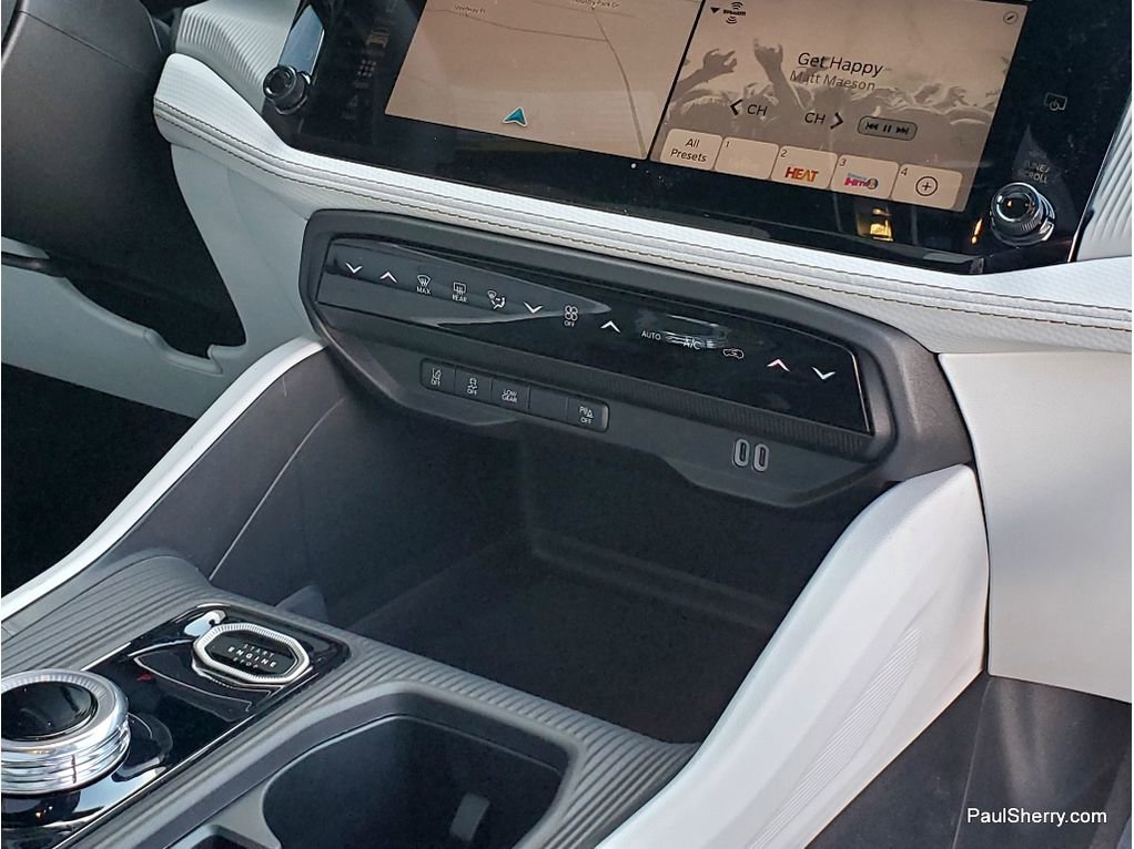 New 2026 Jeep Cherokee Limited image 38