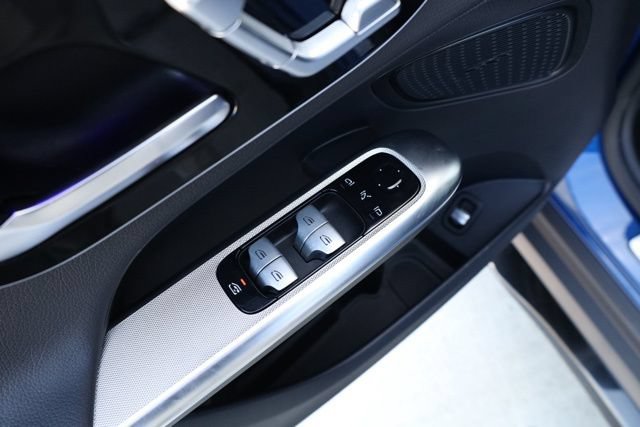 Certified 2025 Mercedes-Benz GLC 43 AMG 4MATIC image 26