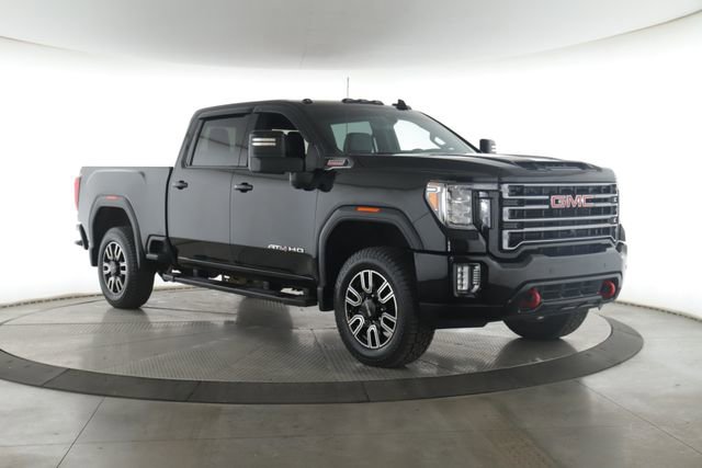 Used 2023 GMC Sierra 2500 AT4 w/ AT4 Preferred Package AWD/4WD image 2