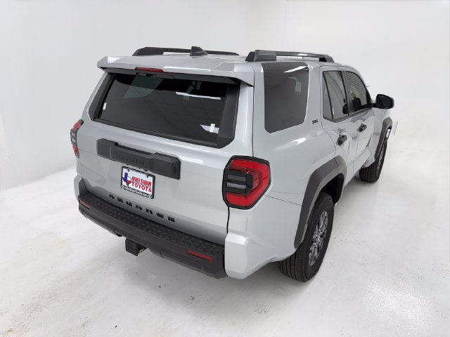 New 2026 Toyota 4Runner SR5 AWD/4WD image 40
