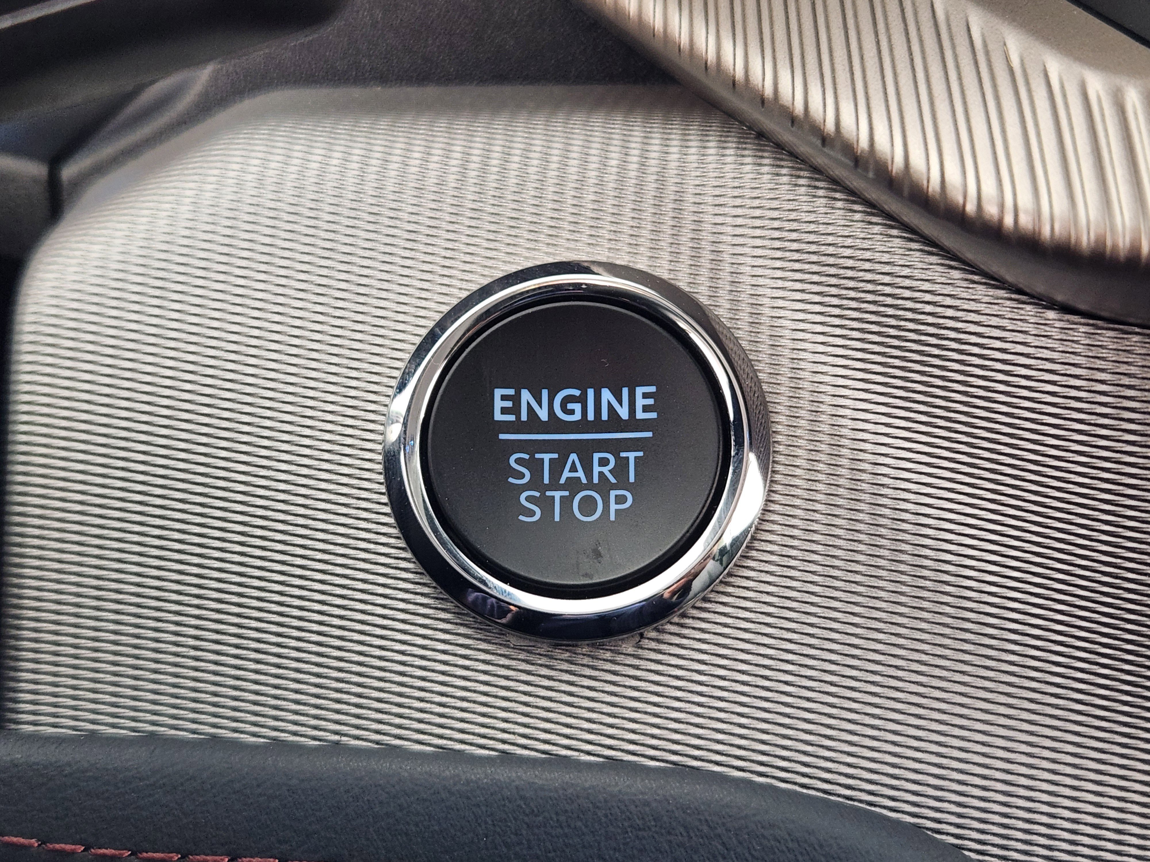 Used 2025 Ford Explorer Active image 26