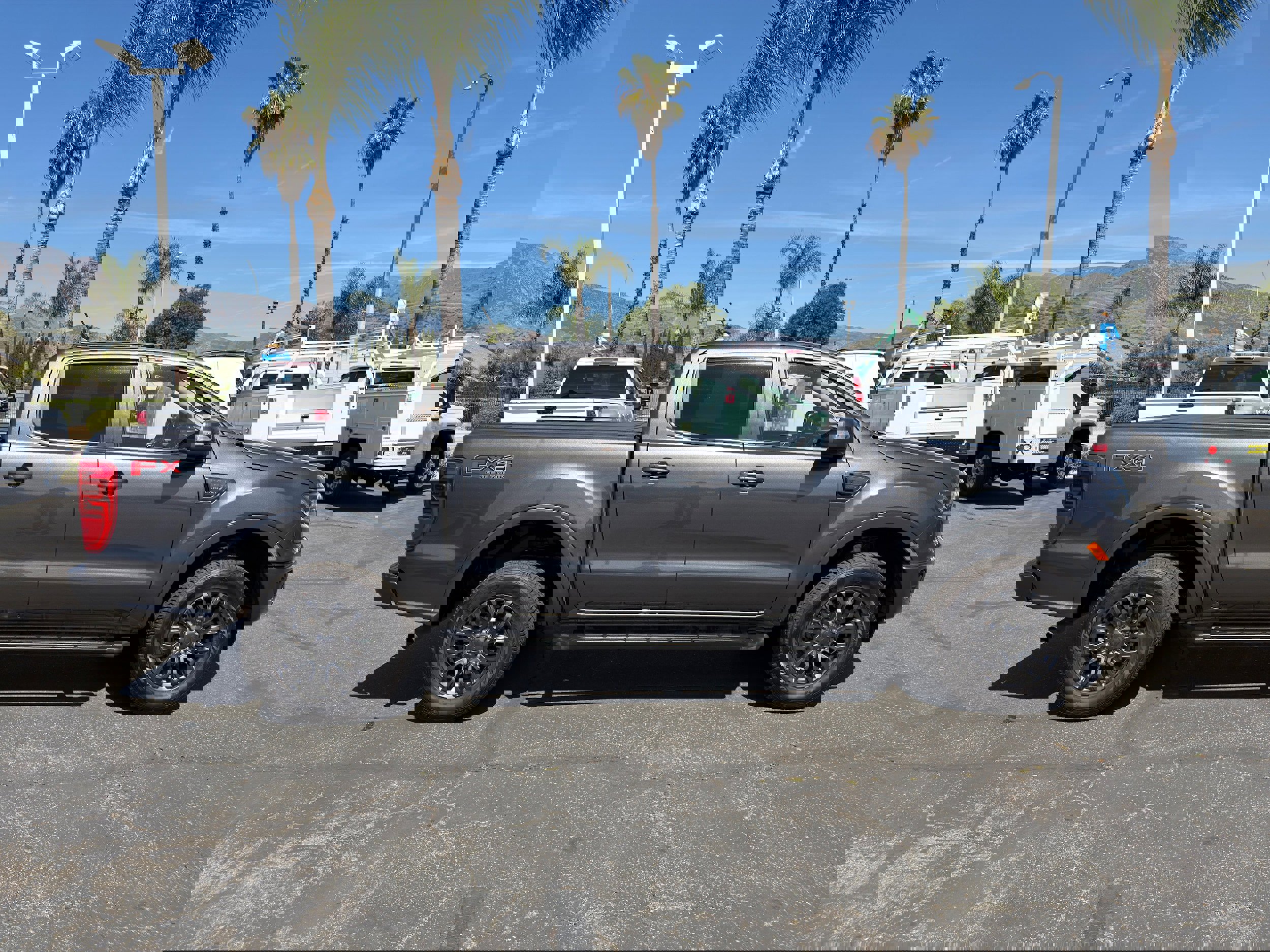 Used 2019 Ford Ranger Lariat w/ Equipment Group 501A Mid image 9