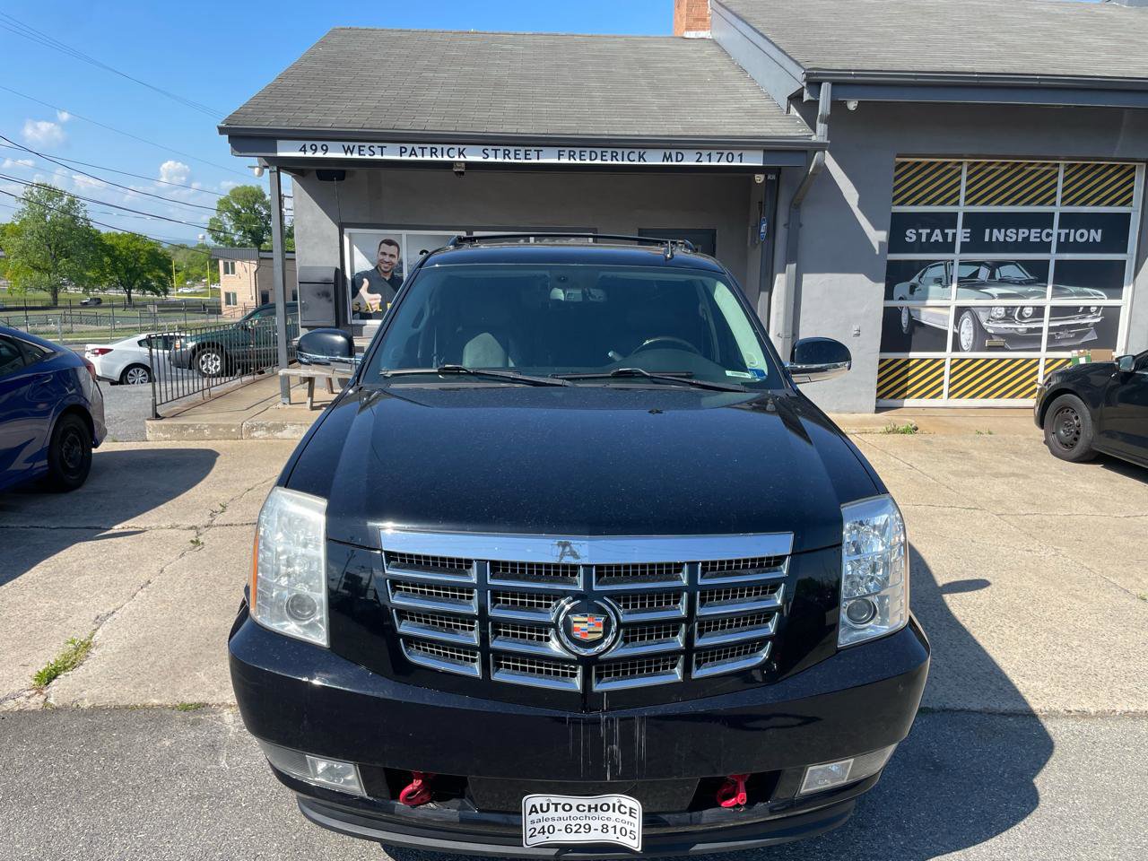 Used 2009 Cadillac Escalade EXT AWD/4WD image 3