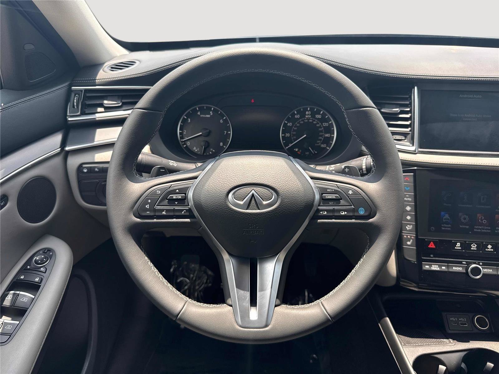 Certified 2025 INFINITI QX50 Luxe AWD/4WD image 17