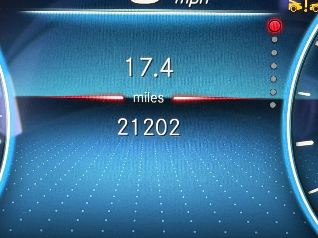 Used 2023 Mercedes-Benz E 450 Cabriolet image 23