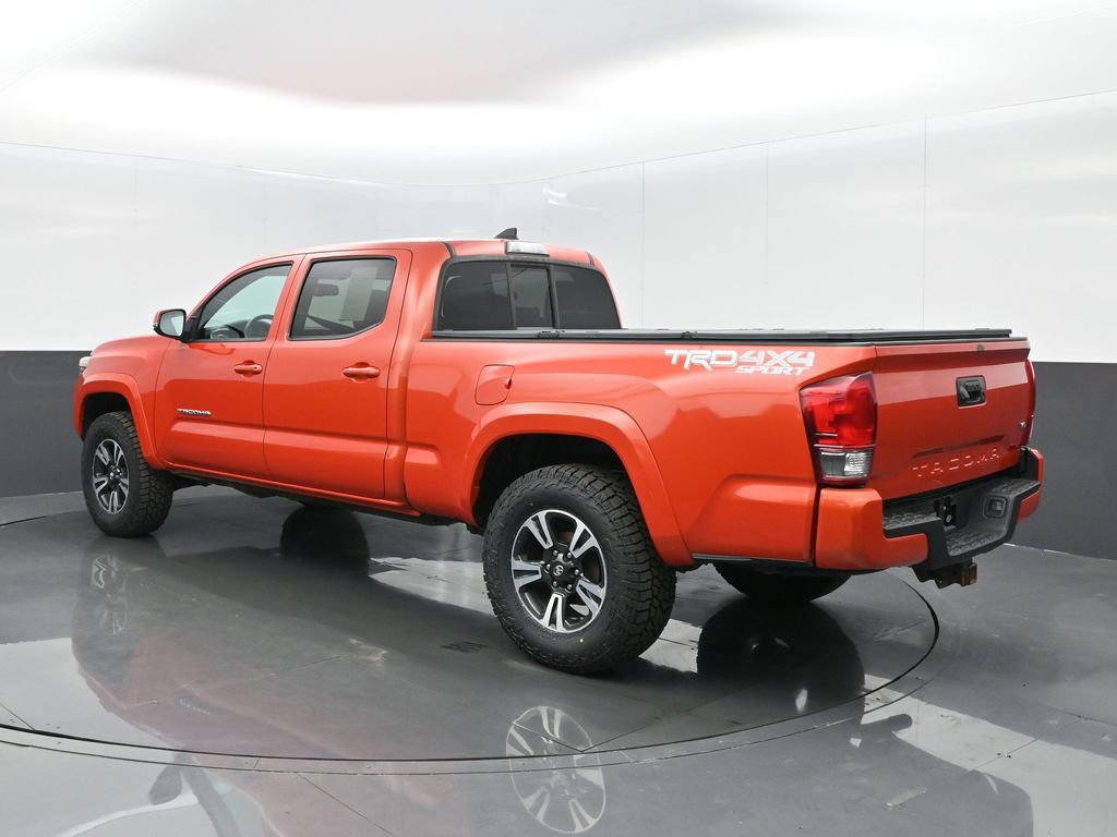 Used 2016 Toyota Tacoma TRD Sport w/ Towing Package AWD/4WD image 6